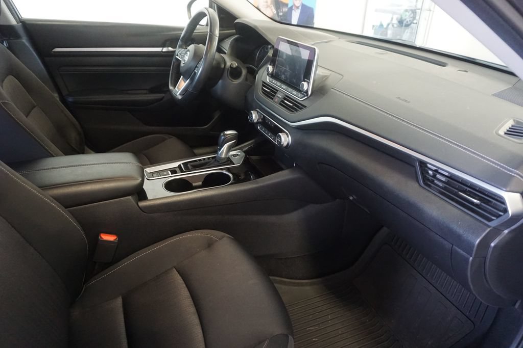 Used 2020 Nissan Altima 2.5 SV AWD/4WD image 23