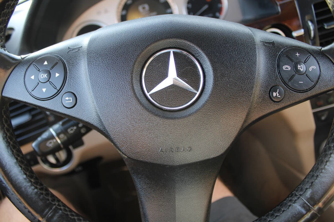 Used 2012 Mercedes-Benz GLK 350 4MATIC image 14