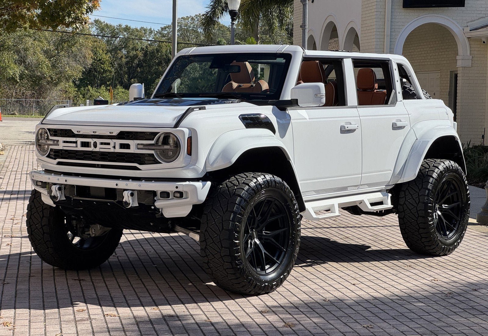 Used 2024 Ford Bronco Raptor w/ Interior Carbon Fiber Pack 6 AWD/4WD image 2