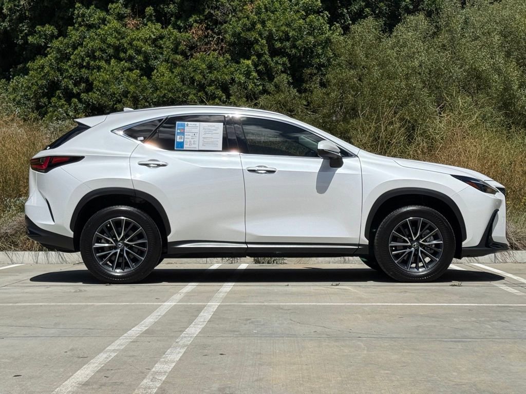 Used 2025 Lexus NX 250 FWD w/ Accessory Package (Z1) image 9