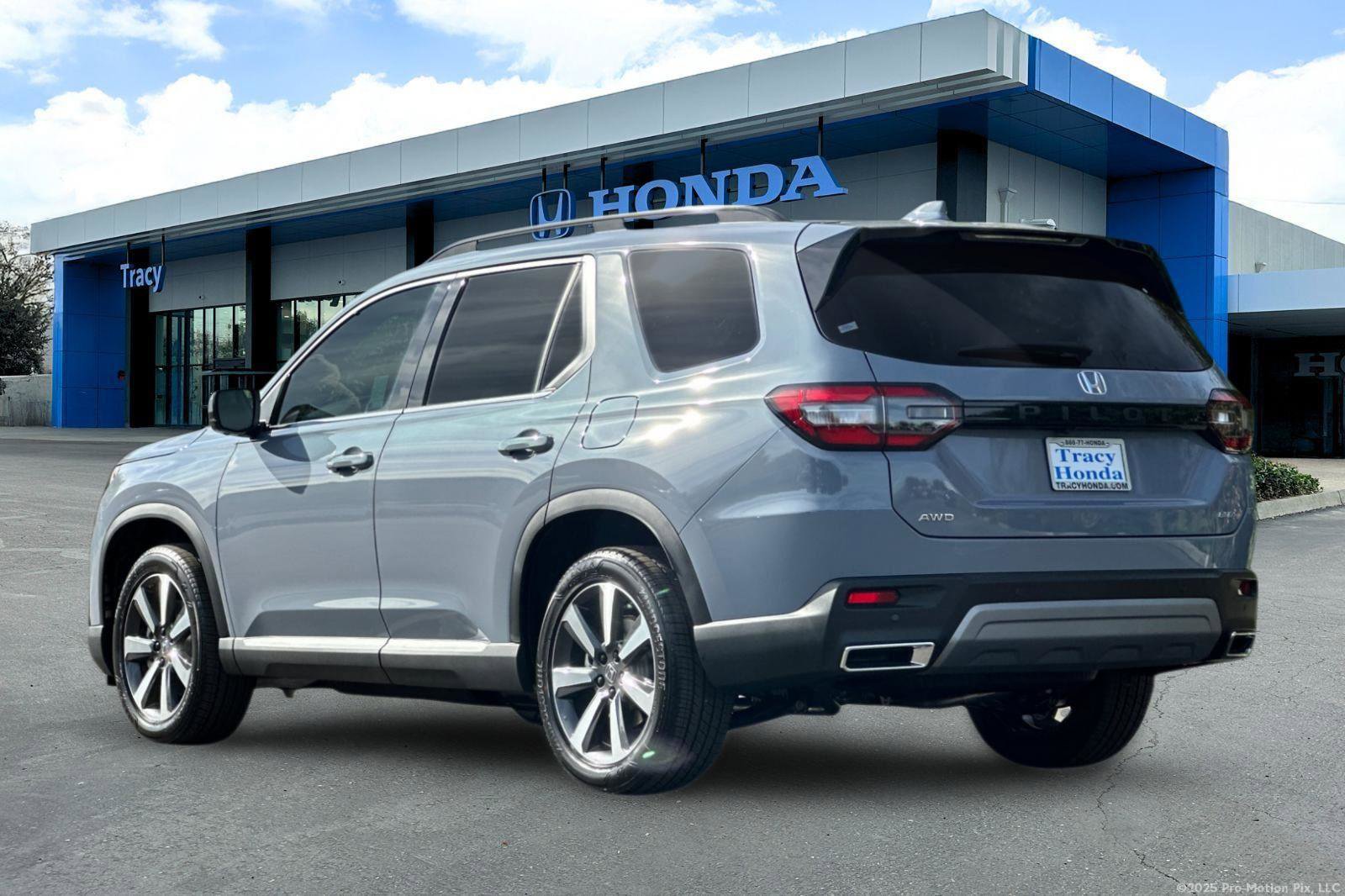New 2025 Honda Pilot Elite image 6
