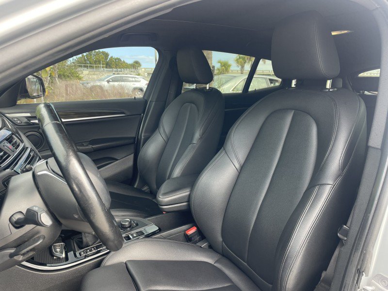 Used 2018 BMW X2 xDrive28i AWD/4WD image 2