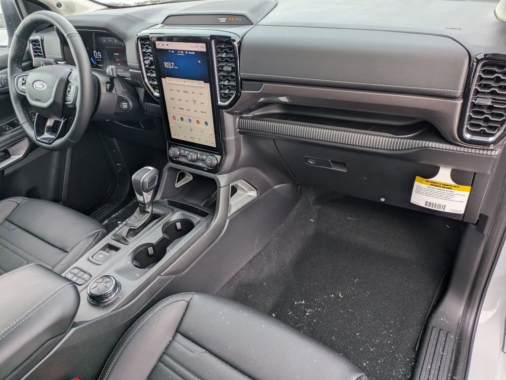 New 2025 Ford Ranger Lariat w/ Trailer Tow Package image 28