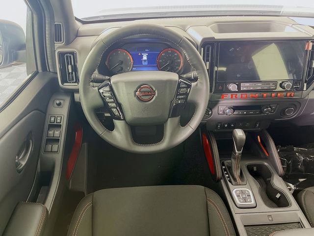 New 2026 Nissan Frontier PRO-4X w/ Pro-4x Convenience Package image 16