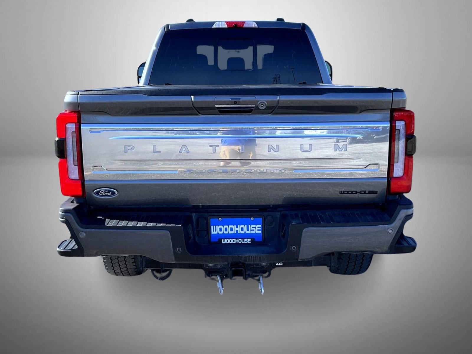 Used 2024 Ford F250 Platinum image 6