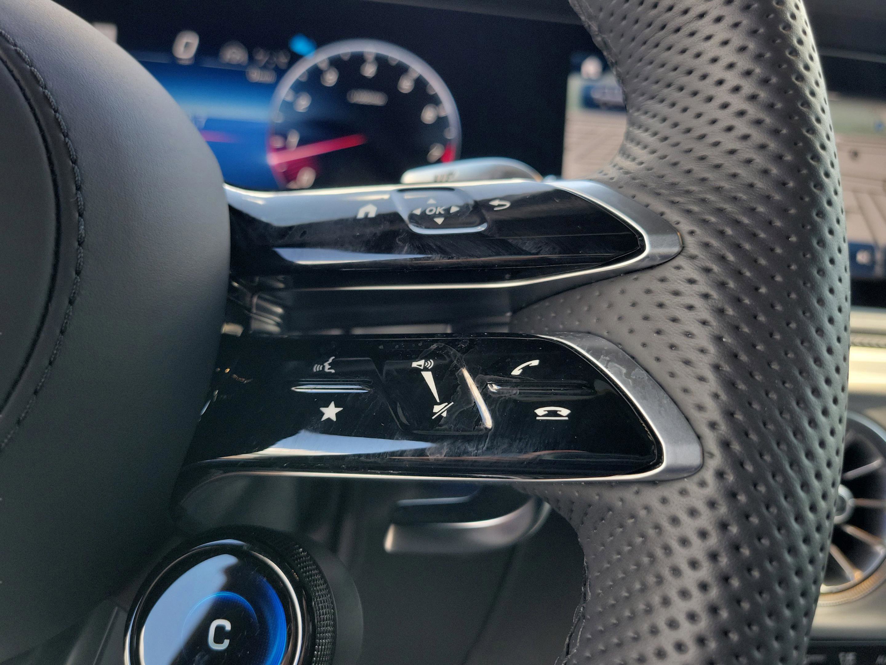 Certified 2025 Mercedes-Benz G 63 AMG 4MATIC image 23