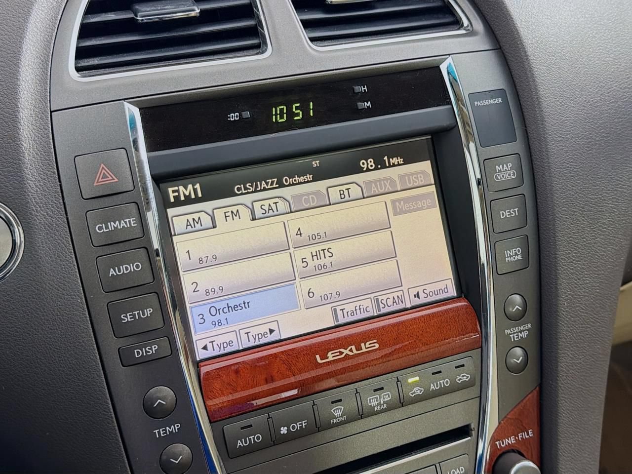 Used 2011 Lexus ES 350 FWD image 35
