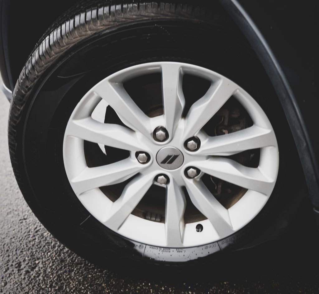 Used 2020 Dodge Durango SXT image 28