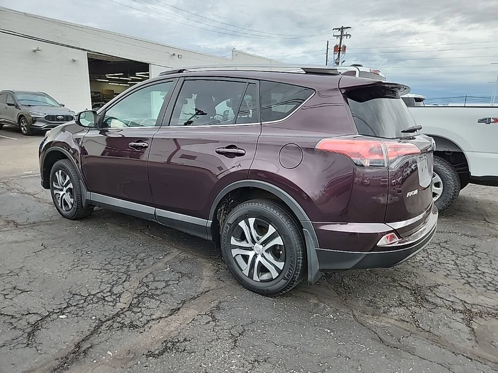 Used 2018 Toyota RAV4 LE w/ All Weather Liner Package image 5