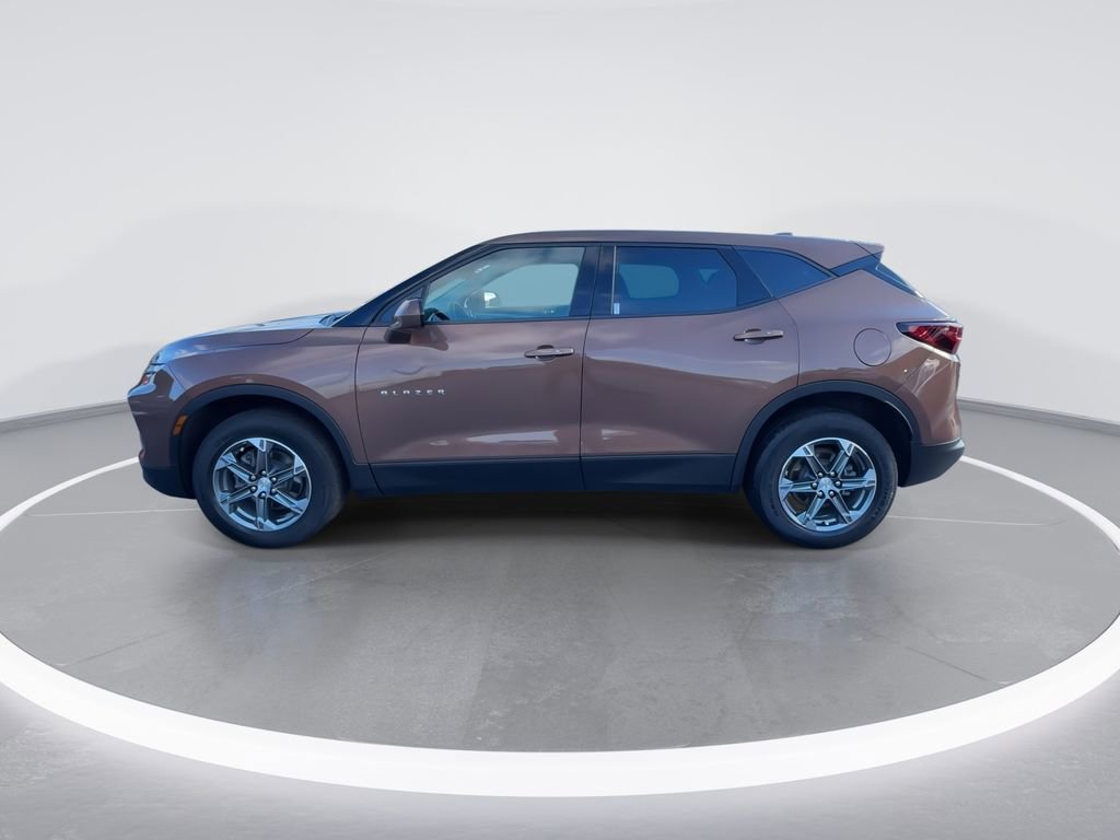 Used 2023 Chevrolet Blazer LT image 5