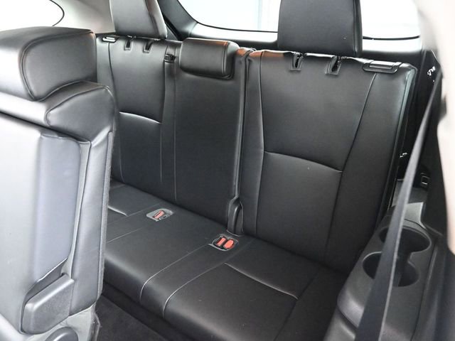 Used 2021 Toyota Highlander XLE image 26