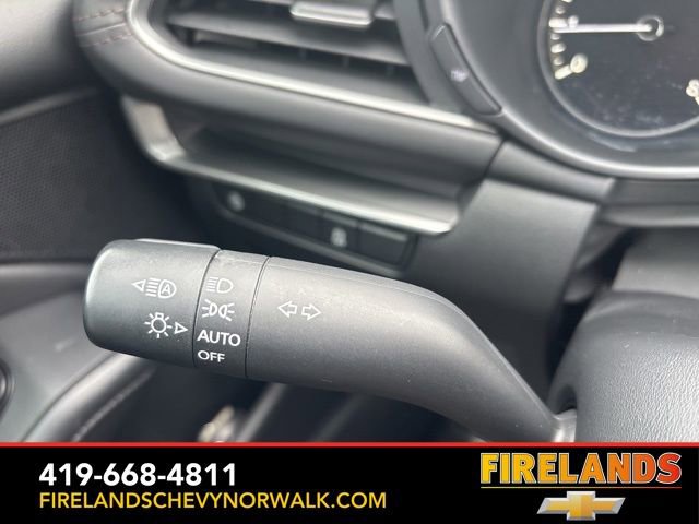 Used 2020 MAZDA MAZDA3 Sedan w/ Select Package image 29