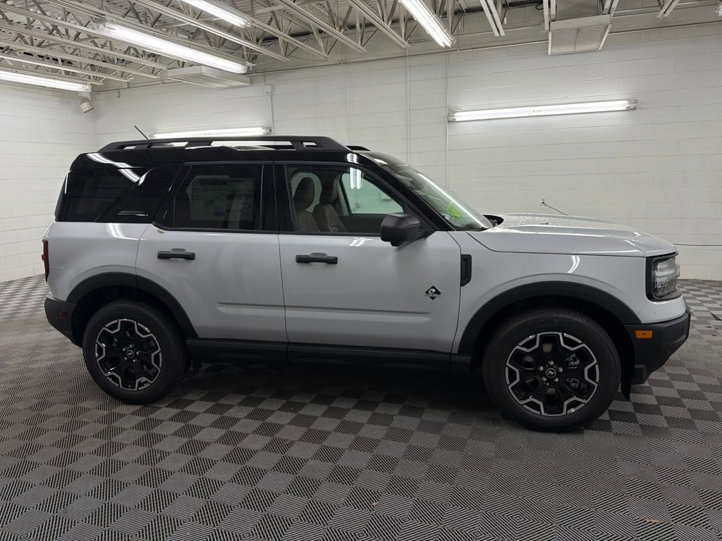 New 2026 Ford Bronco Sport Outer Banks w/ Outer Banks Tech Package+ AWD/4WD image 2