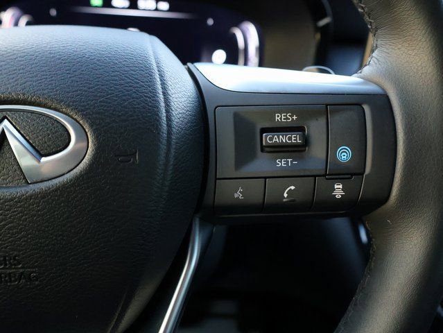 Used 2025 INFINITI QX60 Luxe image 38