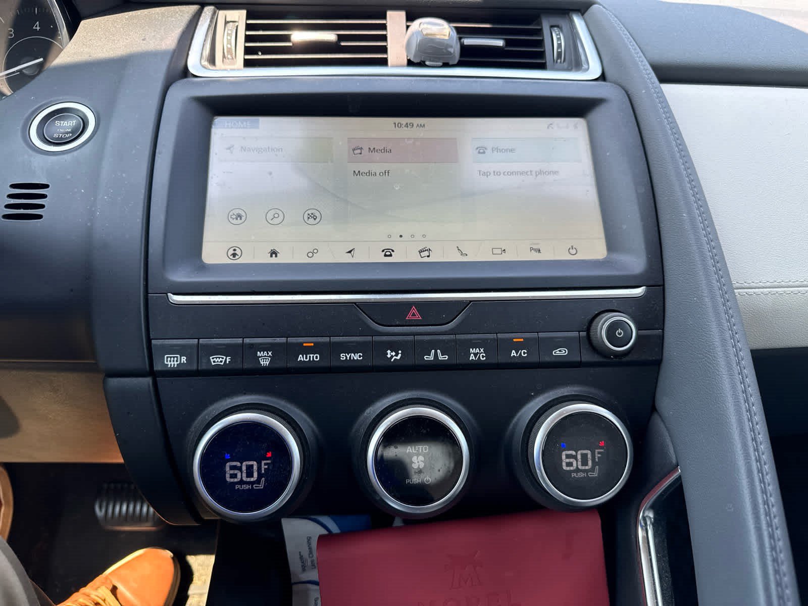 Used 2019 Jaguar E-PACE S AWD/4WD image 11