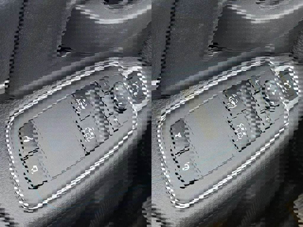 New 2024 RAM 3500 Tradesman image 12