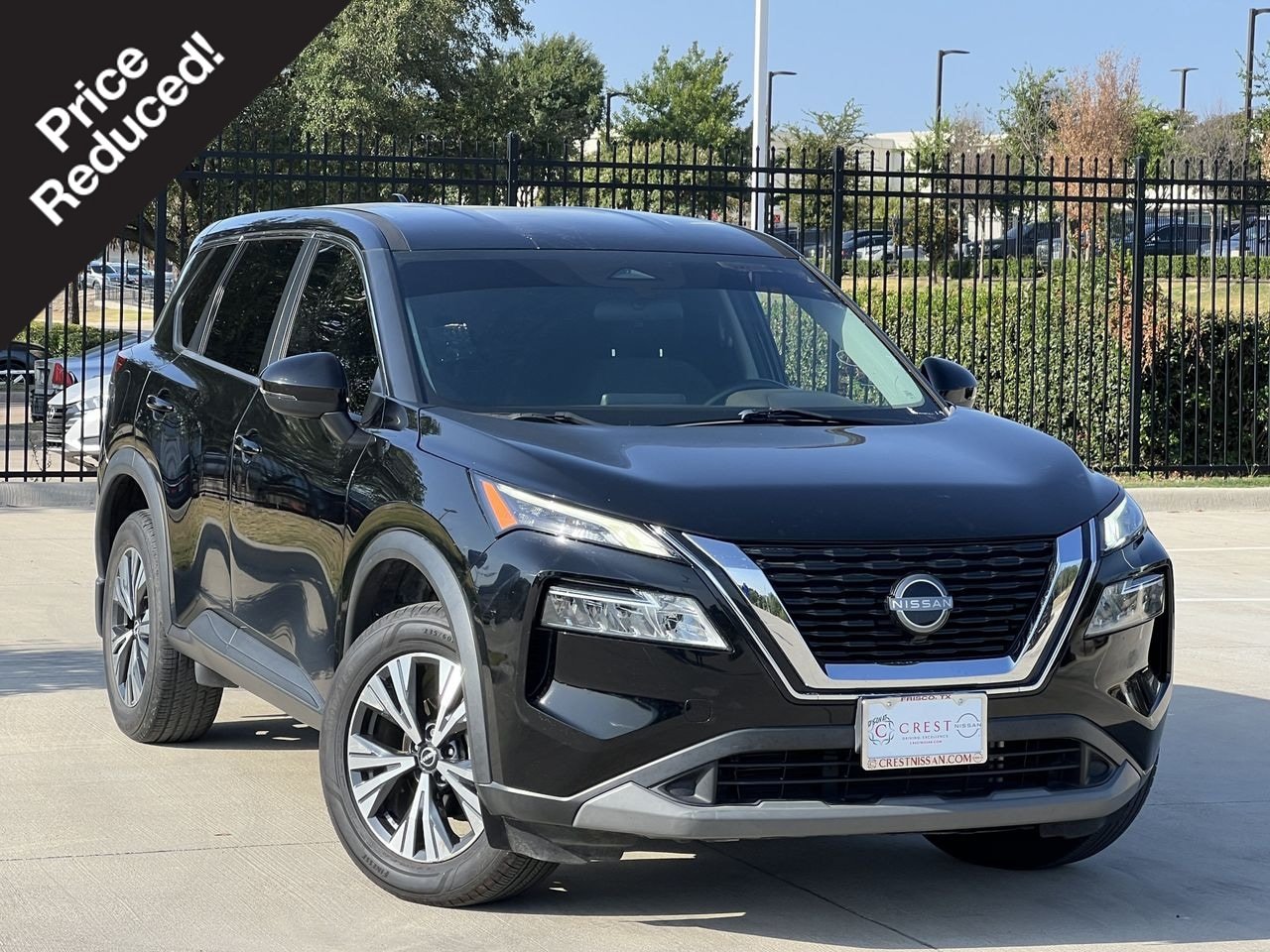 Used 2022 Nissan Rogue SV FWD image 1