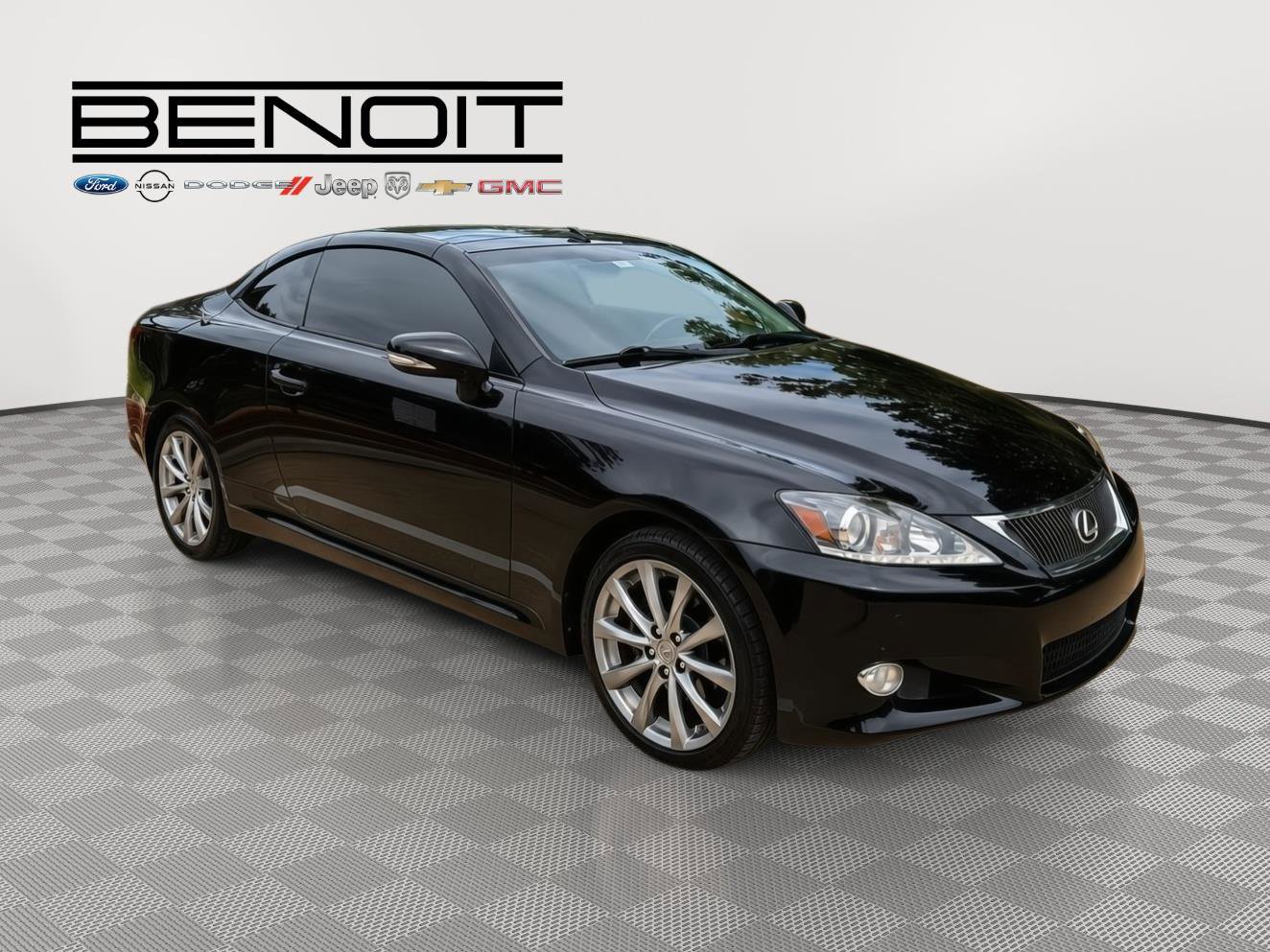 Used 2015 Lexus IS 250C w/ Luxury Package