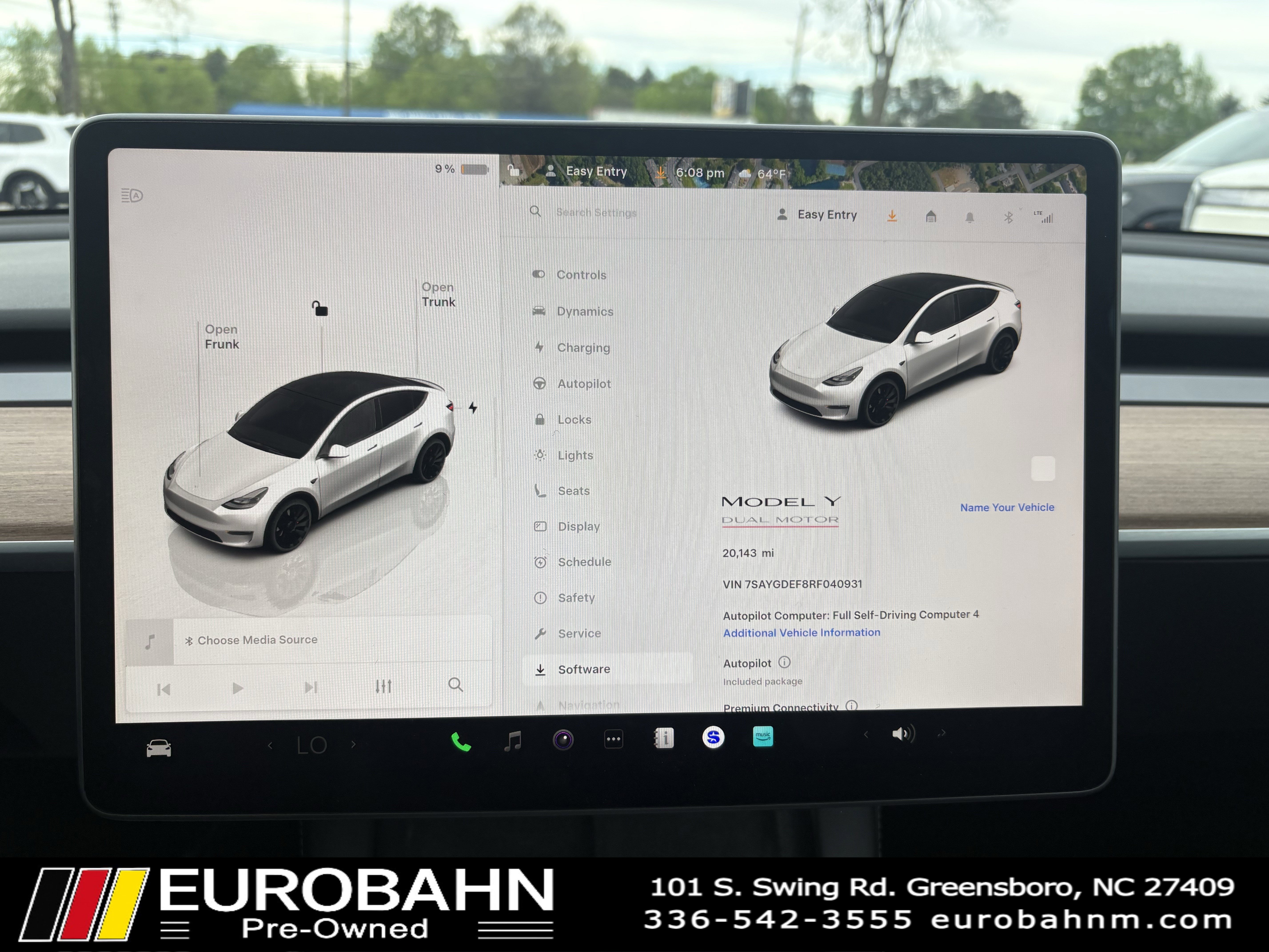 Used 2024 Tesla Model Y Performance image 18