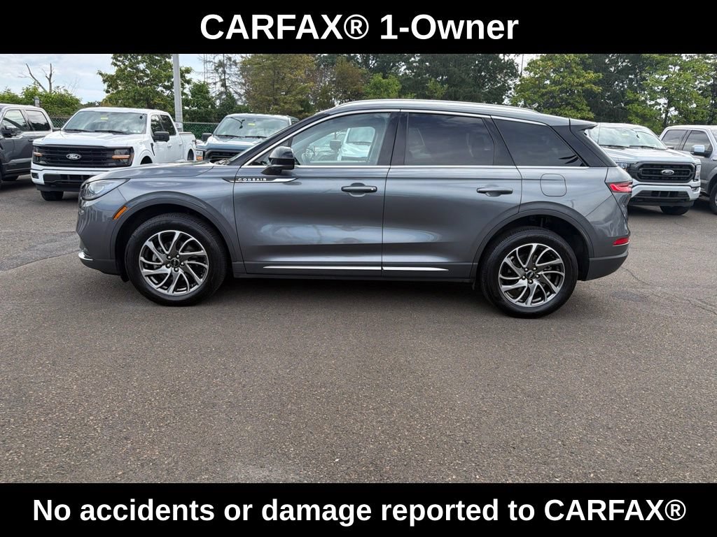 Used 2021 Lincoln Corsair AWD w/ Equipment Group 101A image 3