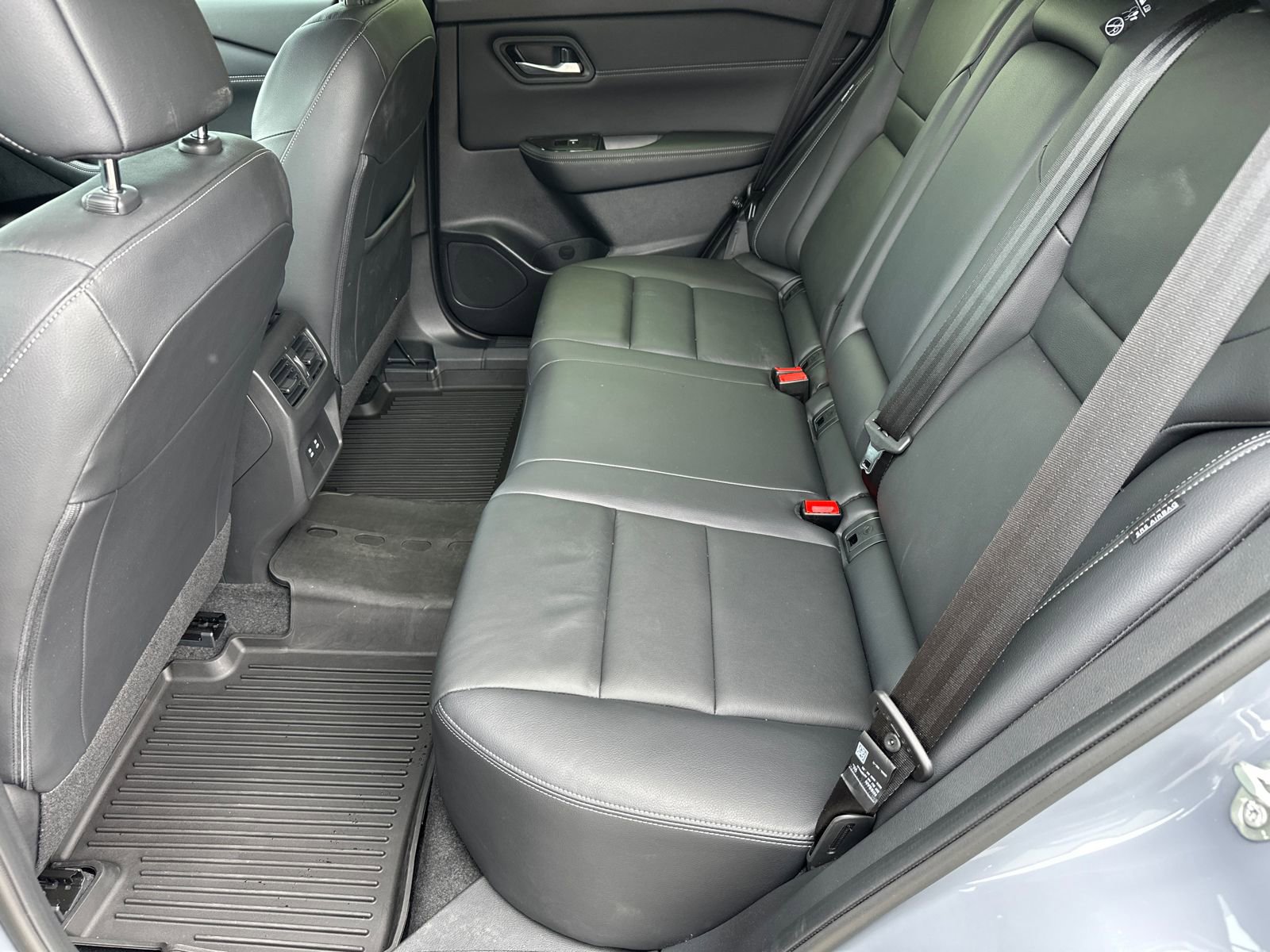 Certified 2024 Nissan Rogue SL FWD image 19