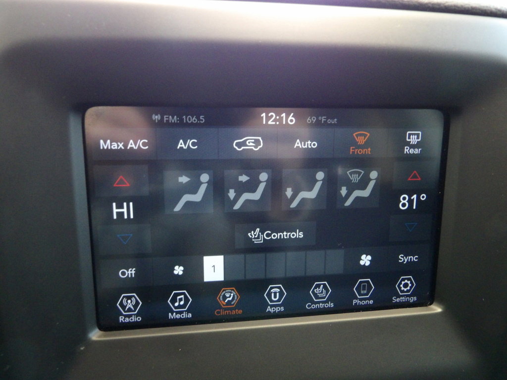 Used 2021 Jeep Compass Latitude w/ Convenience Group image 35