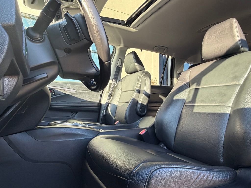 Used 2022 Honda Pilot Special Edition image 9