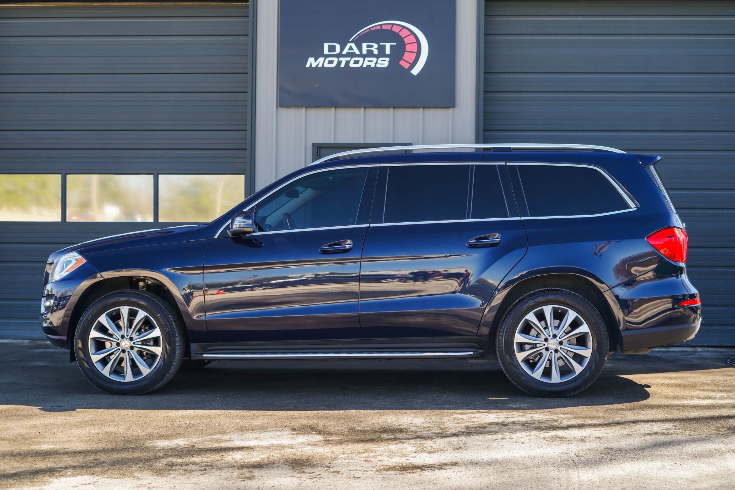 Used 2015 Mercedes-Benz GL 320 BlueTEC 4MATIC image 4