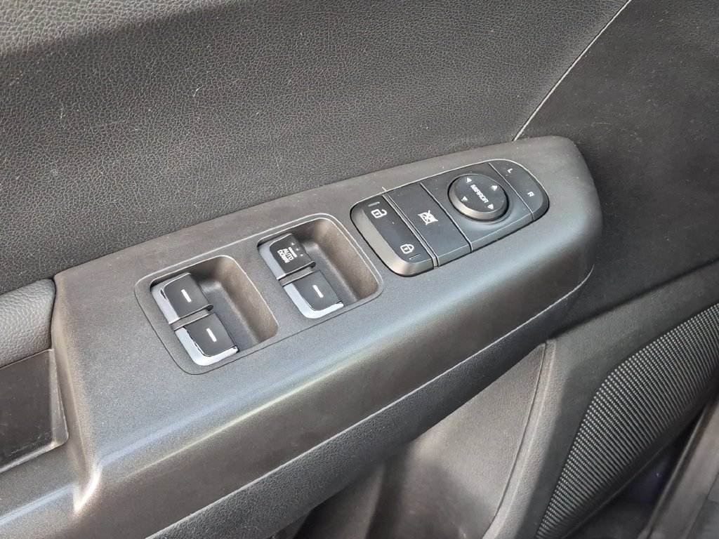 Used 2020 Kia Sportage LX AWD/4WD image 16