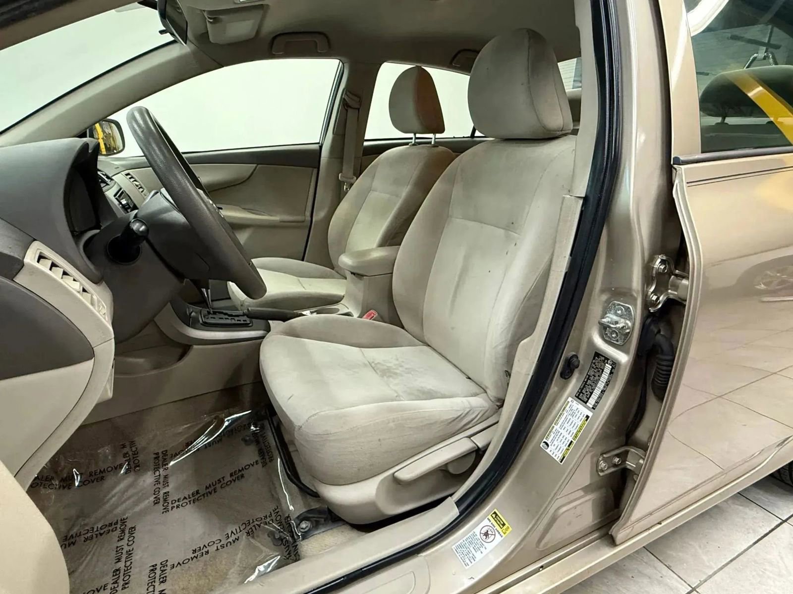 Used 2009 Toyota Corolla LE image 18