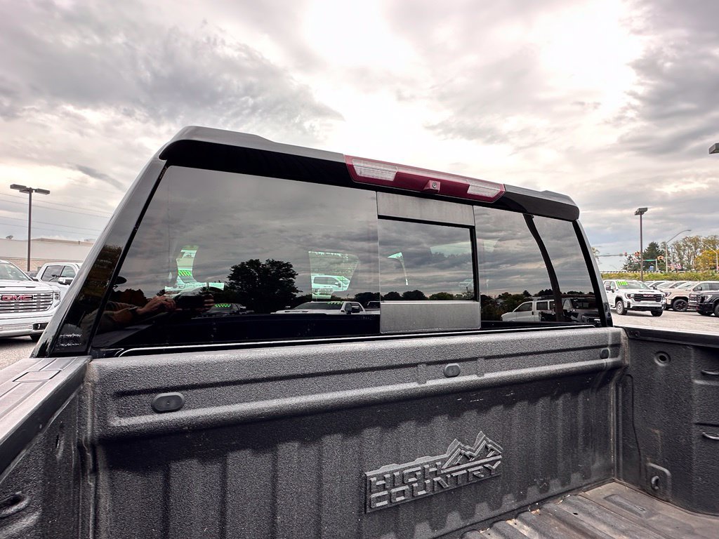 Used 2019 Chevrolet Silverado 1500 High Country w/ Technology Package AWD/4WD image 47