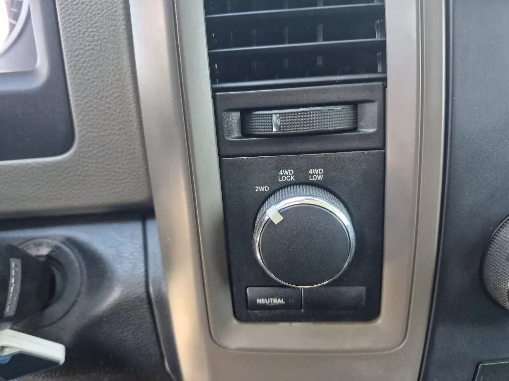 Used 2012 RAM 1500 Express w/ ST Popular Equipment Group AWD/4WD image 26