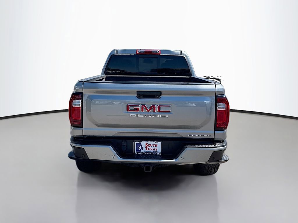 Used 2025 GMC Canyon Denali AWD/4WD image 6
