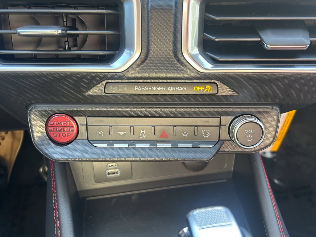Used 2026 Ford Mustang GT Premium w/ GT Performance Package RWD image 17