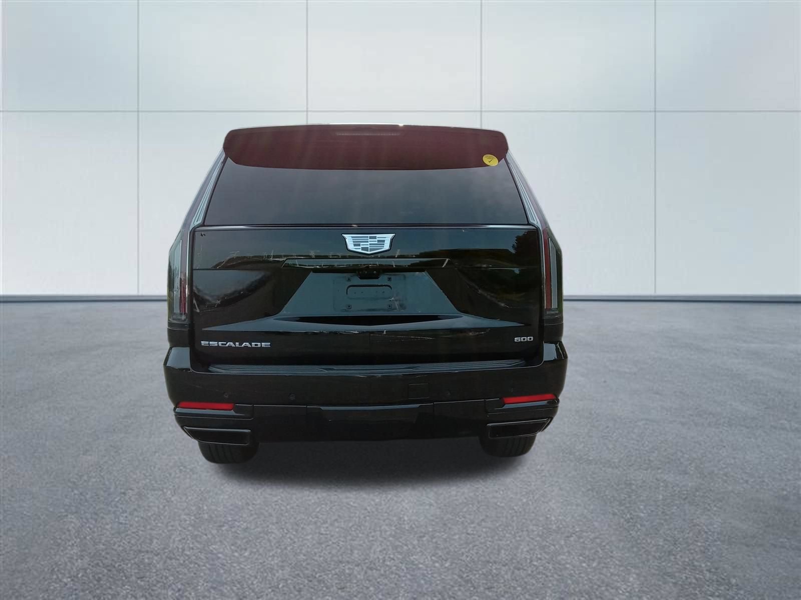 Used 2025 Cadillac Escalade ESV Sport Platinum AWD/4WD image 4