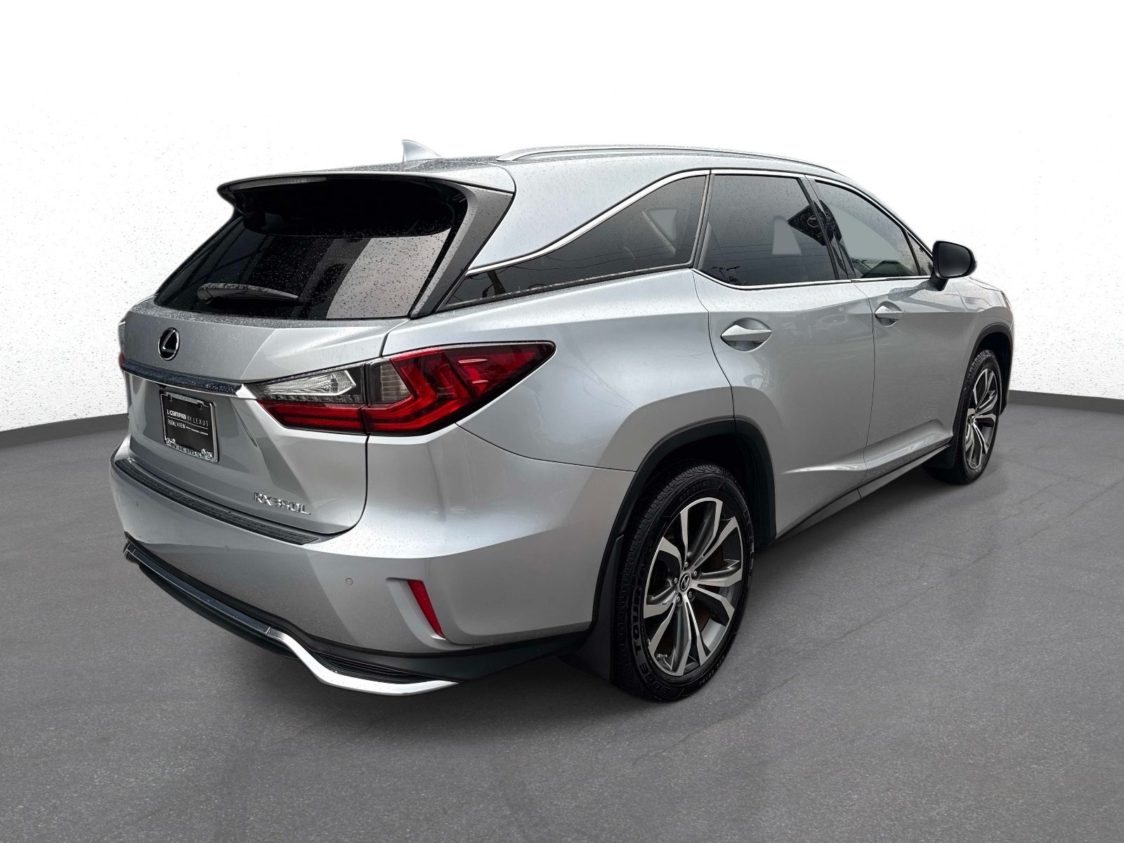 Certified 2022 Lexus RX 350L Premium w/ Premium Package AWD/4WD image 3