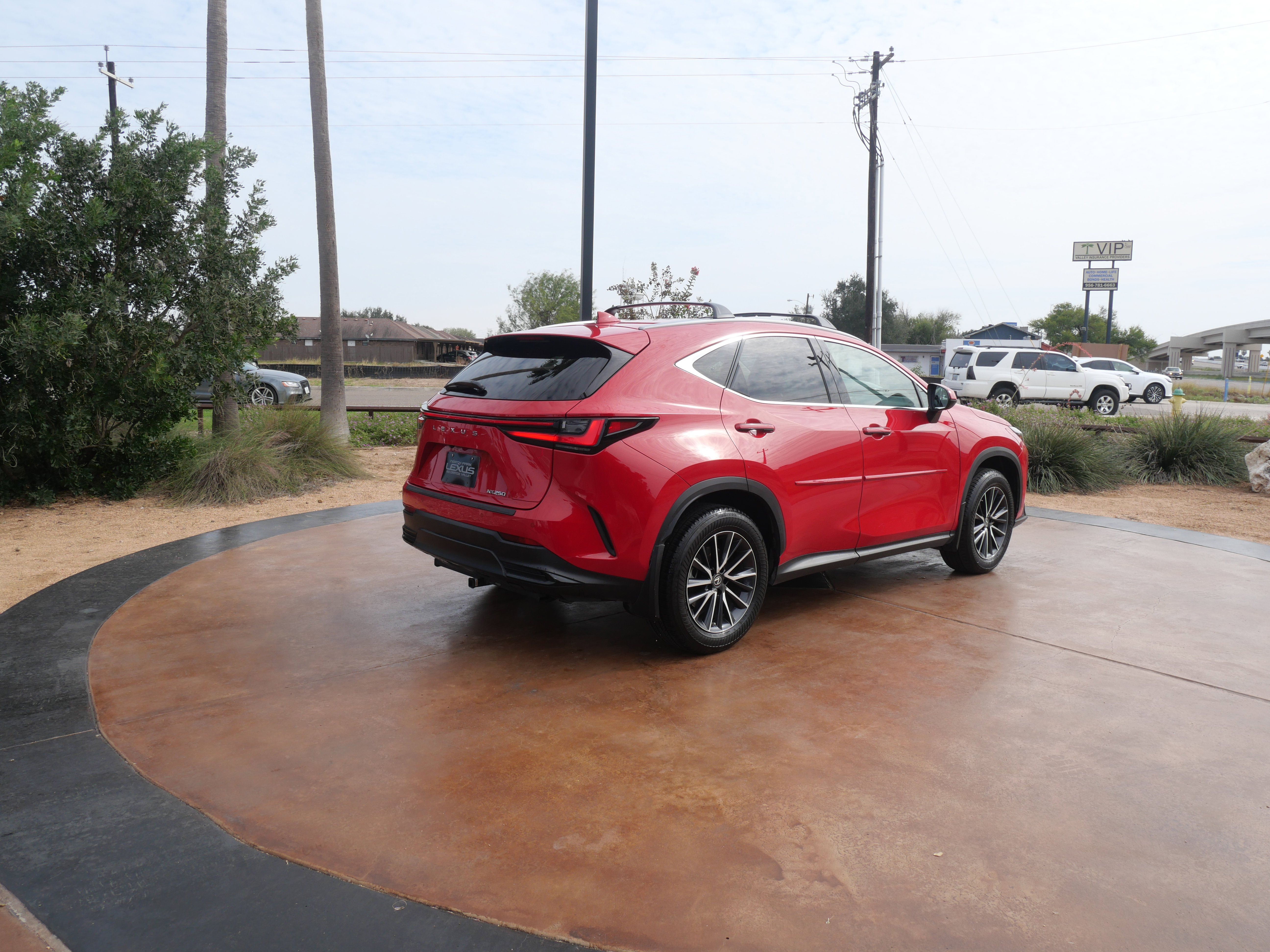 Certified 2023 Lexus NX 250 FWD w/ Premium Package image 2