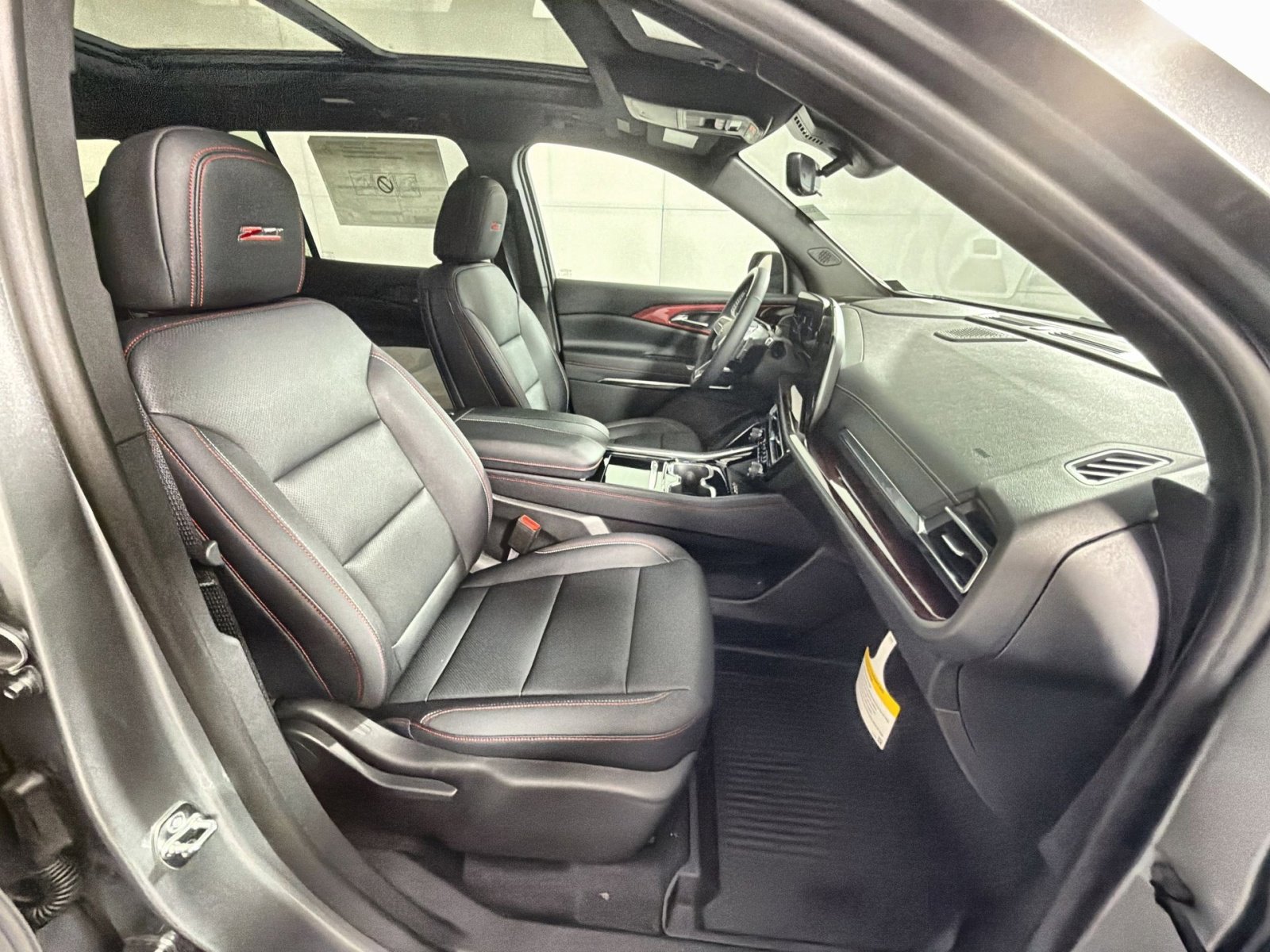 New 2026 Chevrolet Traverse Z71 w/ Enhanced Driving Package image 28