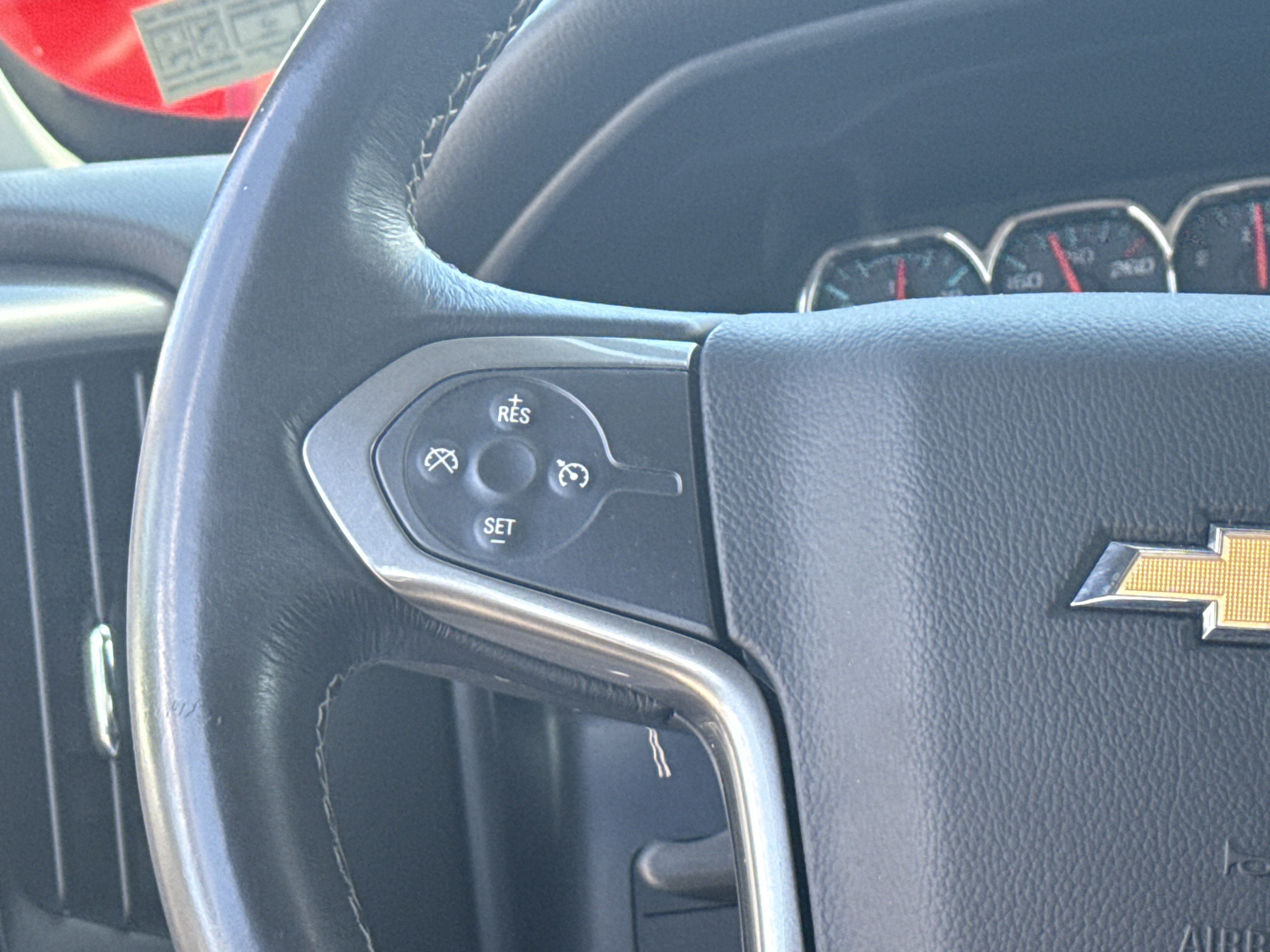 Used 2018 Chevrolet Silverado 1500 LT w/ All Star Edition AWD/4WD image 19