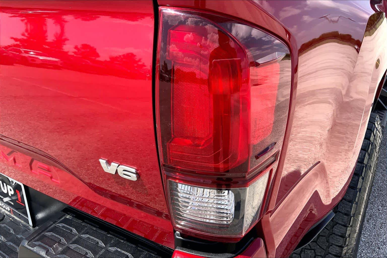 Used 2023 Toyota Tacoma SR AWD/4WD image 30