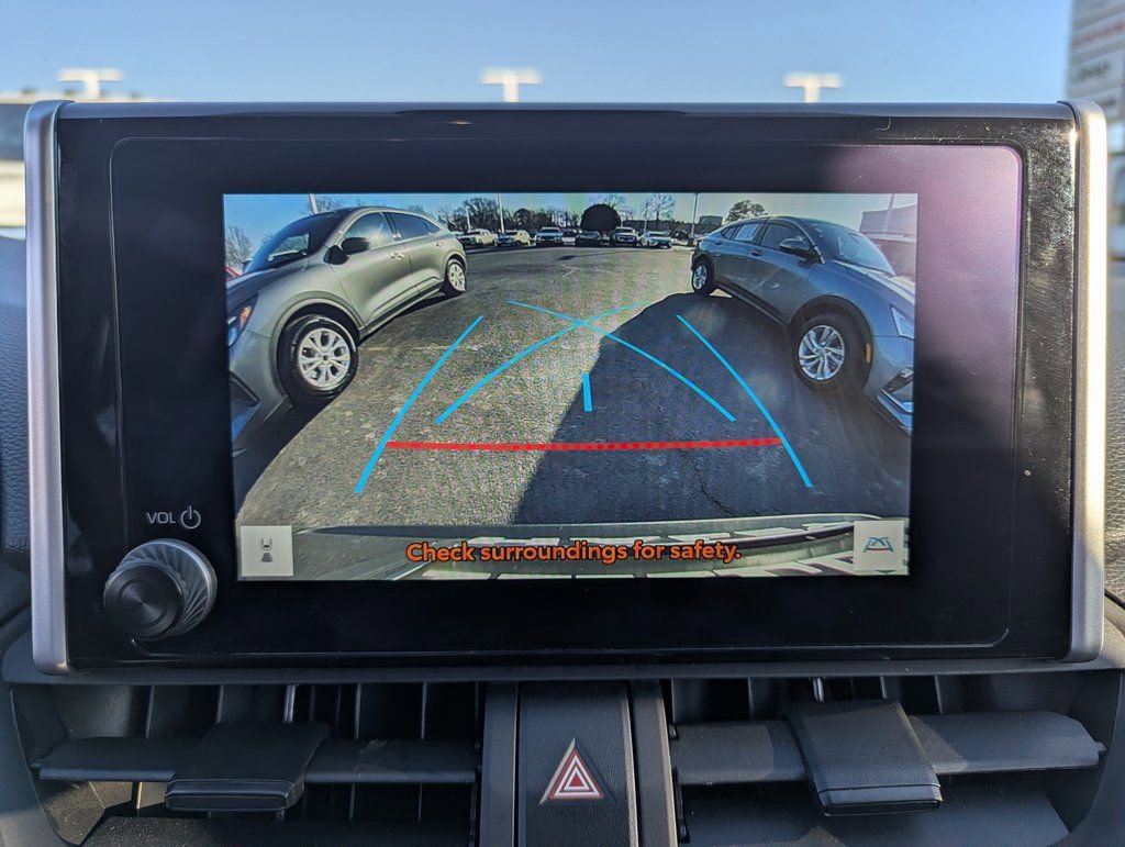 Used 2025 Toyota RAV4 LE image 26