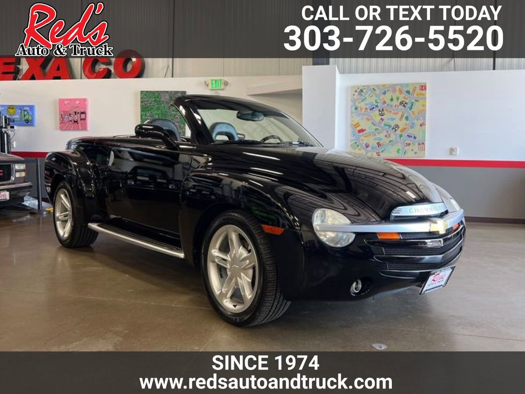 Used 2003 Chevrolet SSR w/ Preferred Equipment Group