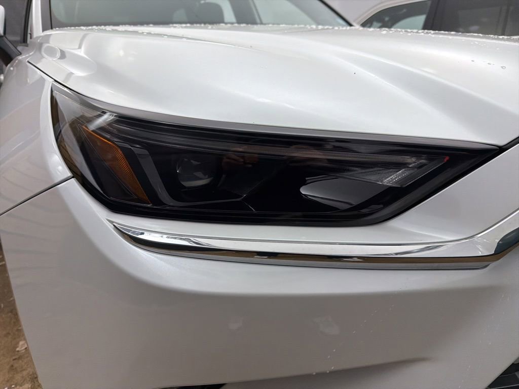 Used 2024 Toyota Grand Highlander AWD Hybrid image 36