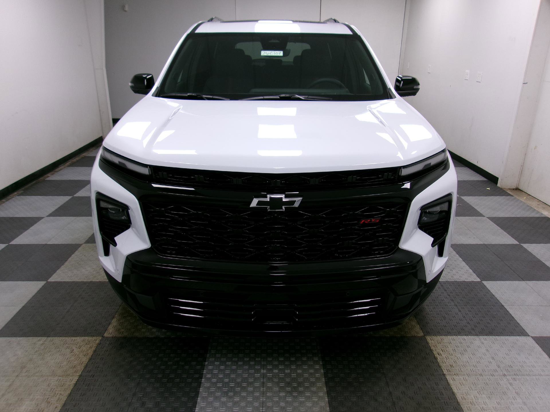 New 2026 Chevrolet Traverse RS w/ LPO, Floor Liner Package image 18