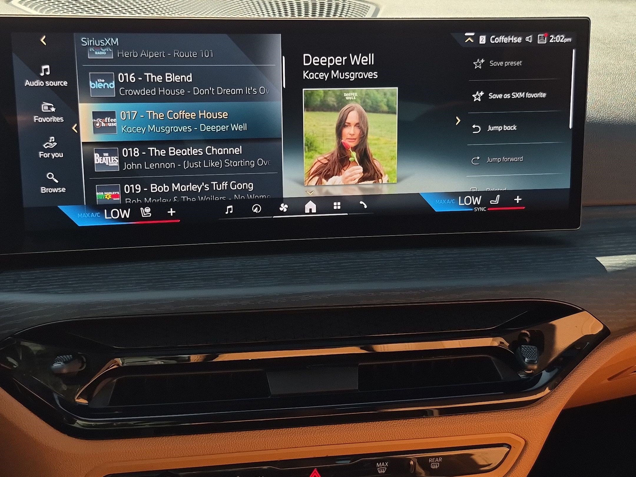 Certified 2025 BMW i4 eDrive40 w/ M Sport Package RWD image 22