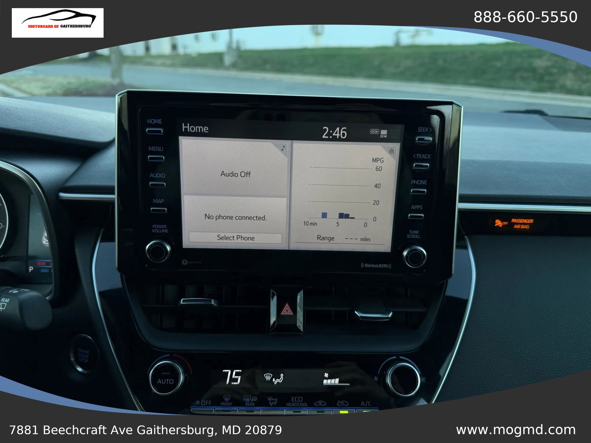 Used 2021 Toyota Corolla SE w/ Carpet Mat Package (TMS) image 21