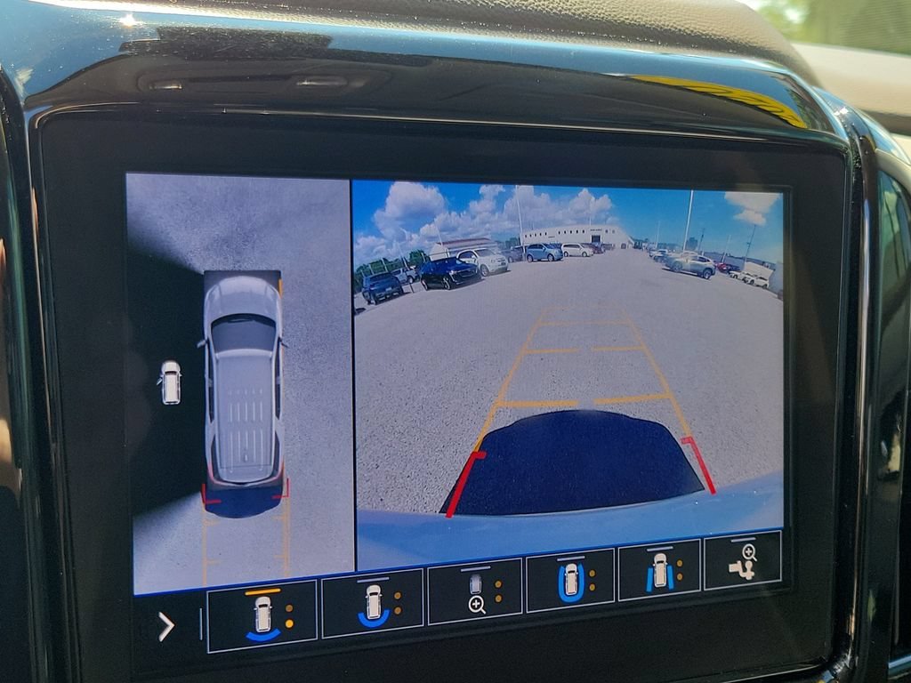 Used 2020 Chevrolet Traverse Premier w/ LPO, Floor Liner Package FWD image 29