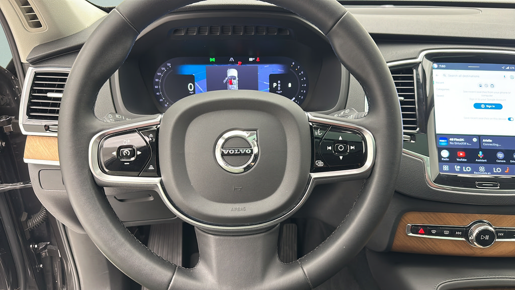Used 2023 Volvo XC90 B6 Plus w/ Protection Package AWD/4WD image 16