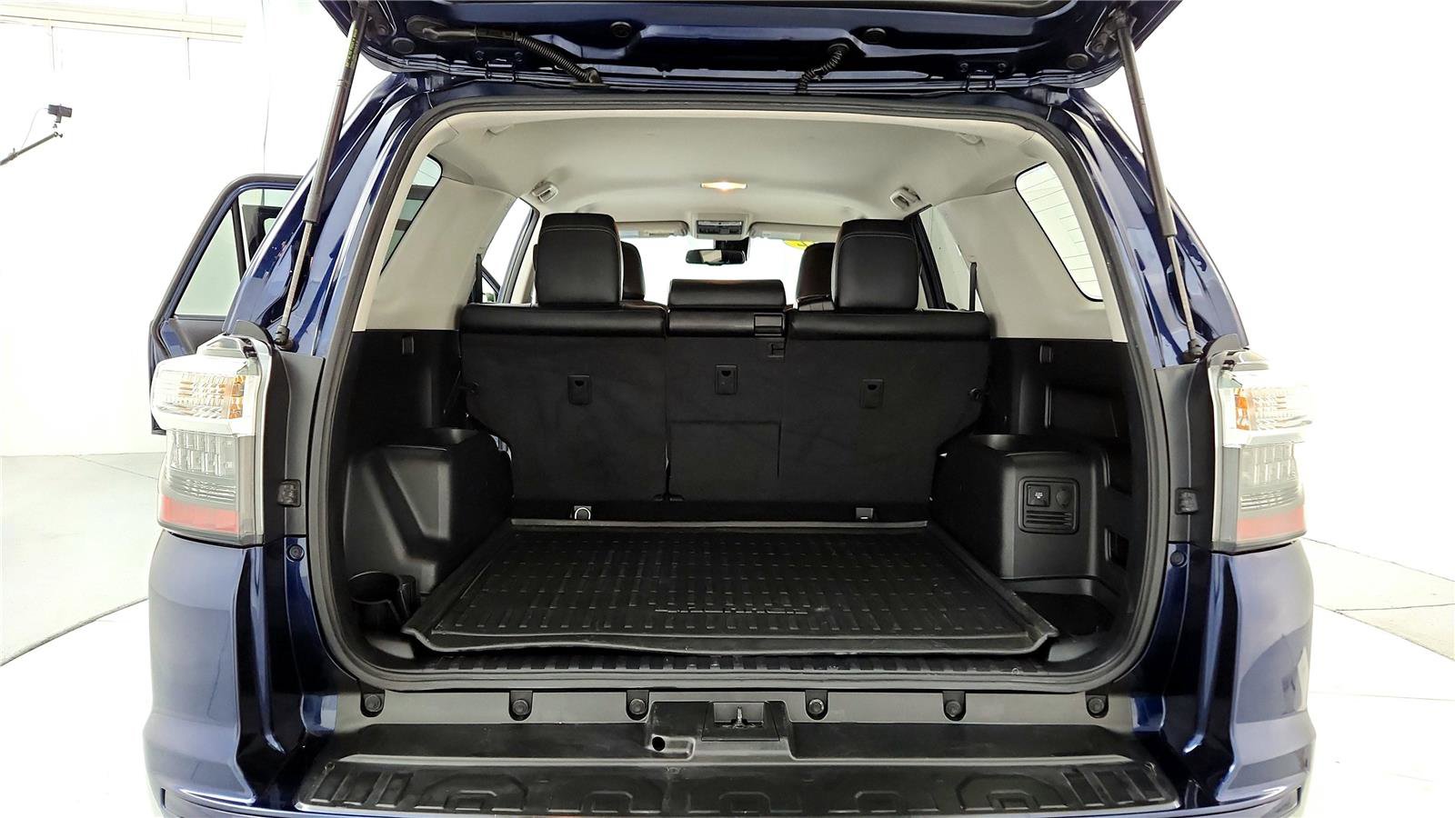 Certified 2022 Toyota 4Runner TRD Sport image 31