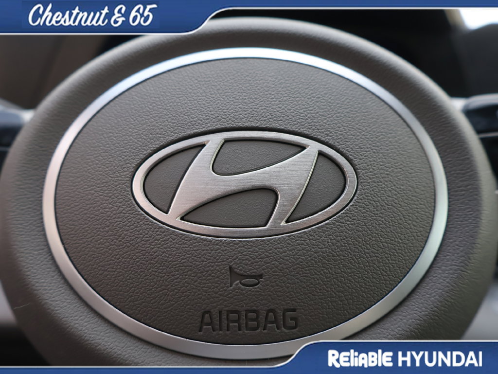 Certified 2025 Hyundai Elantra Sport FWD image 26
